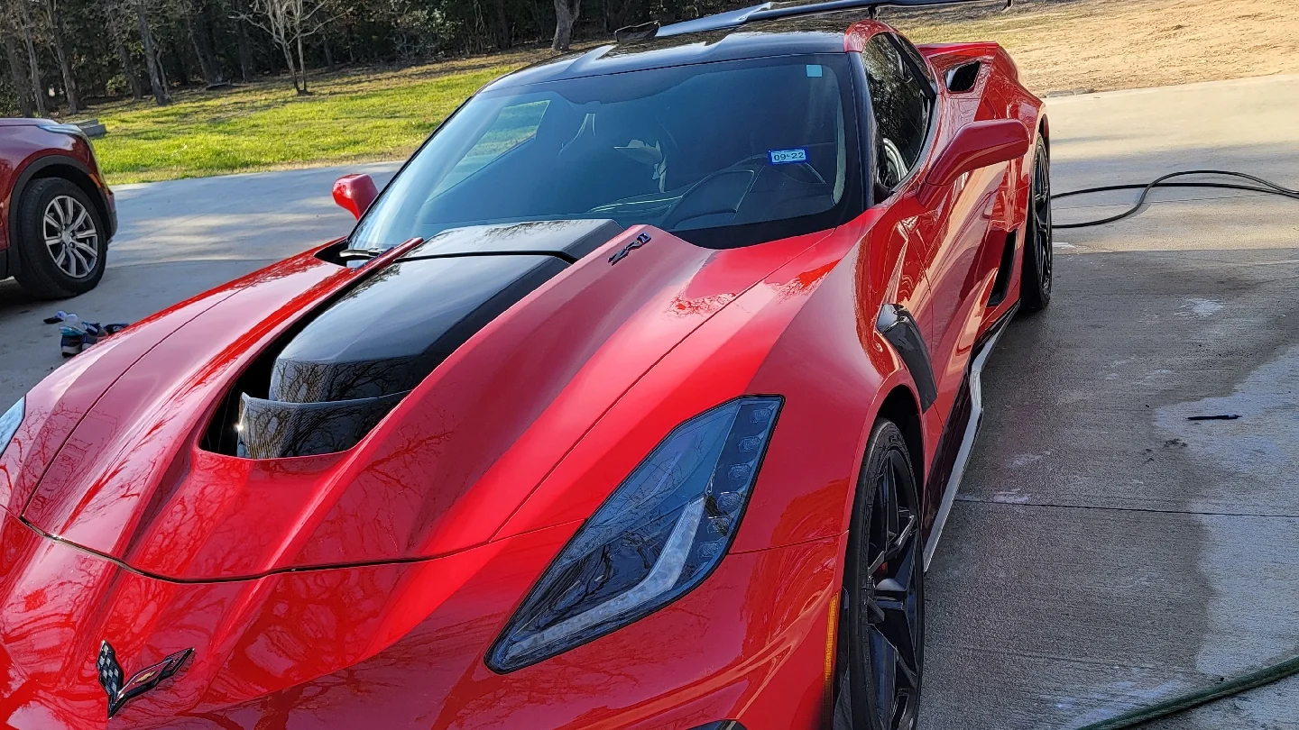 Window tint &detail polarizado de autos storefront in Austin, TX